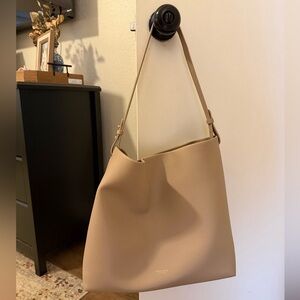 Mina Baie Harlow Midi in Sand